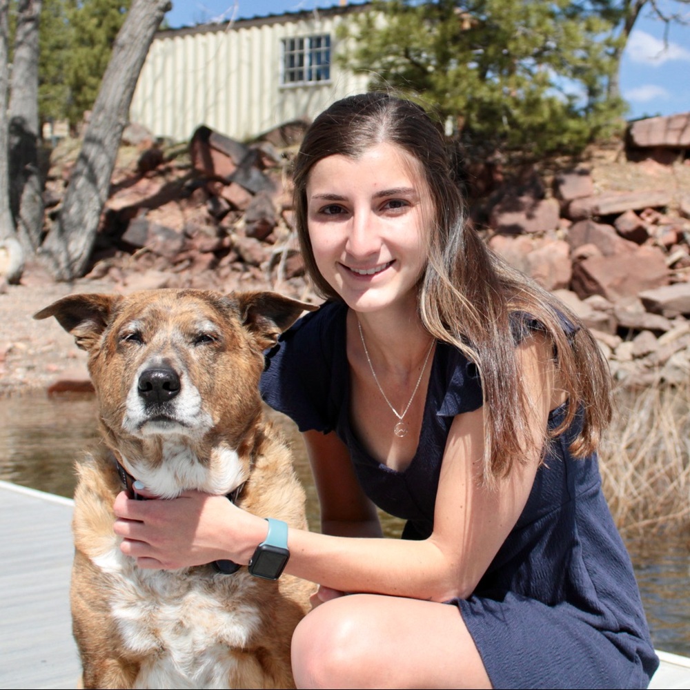 Meet your Posher, Mia